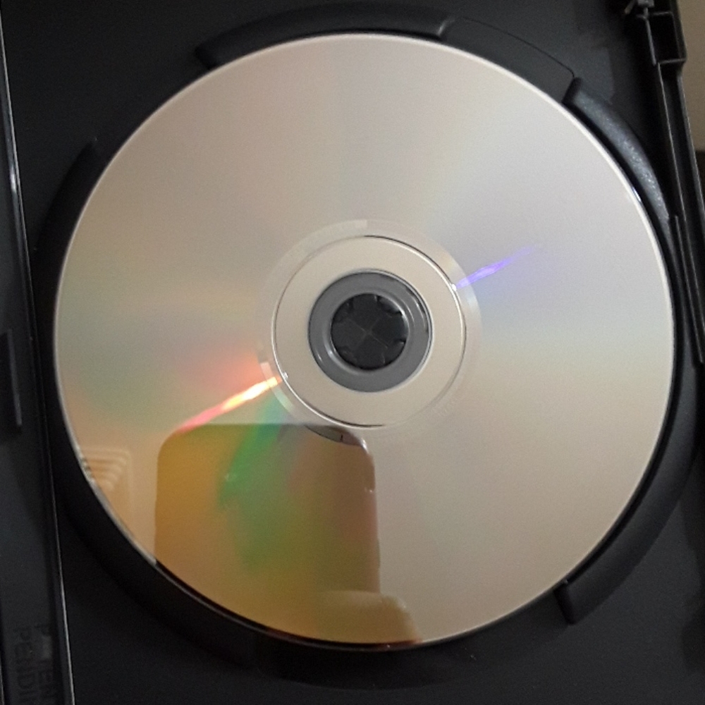 Sony pictures Fragments DVD - Picture 5 of 5